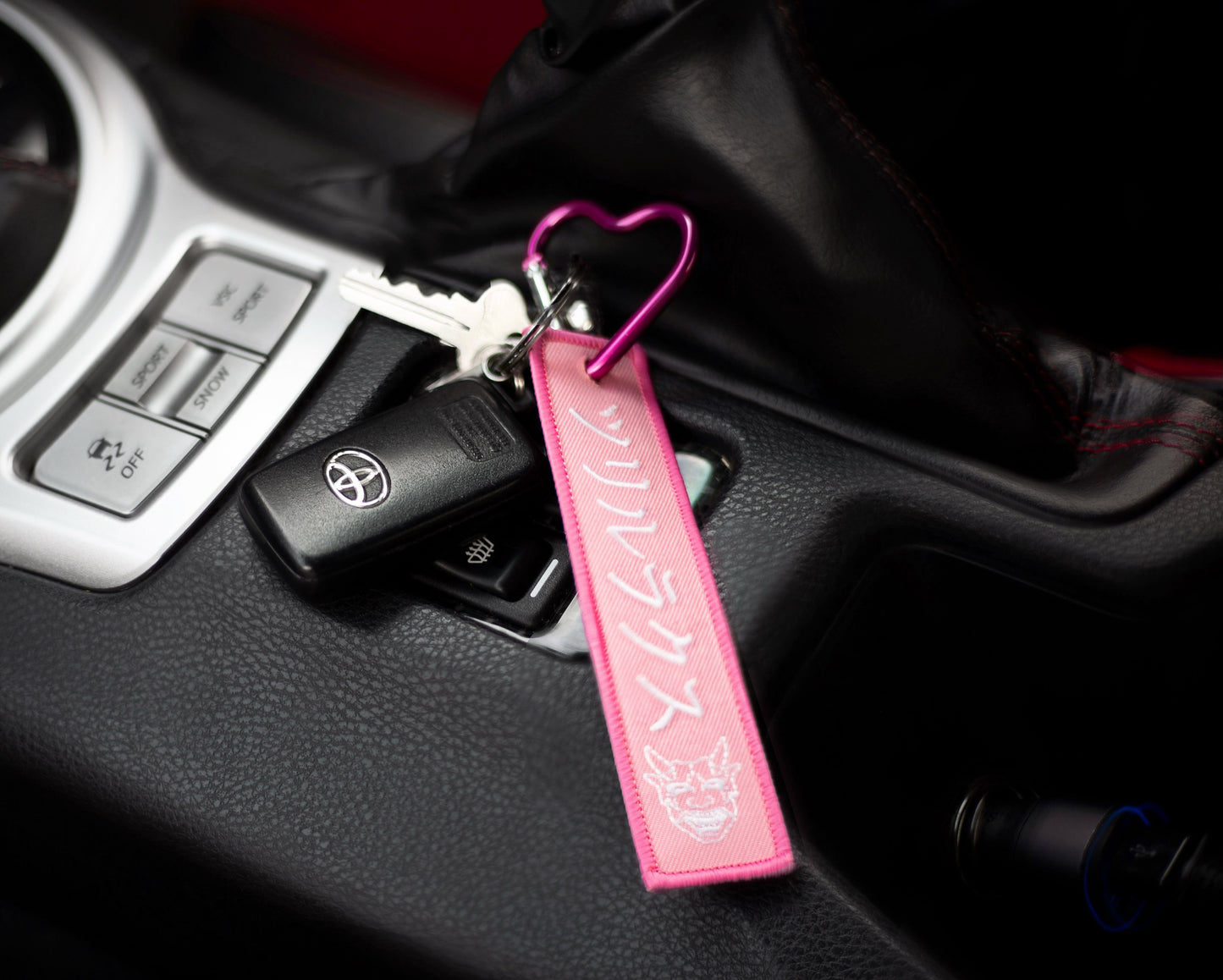 Pink Oni Key tag - Trillax.co