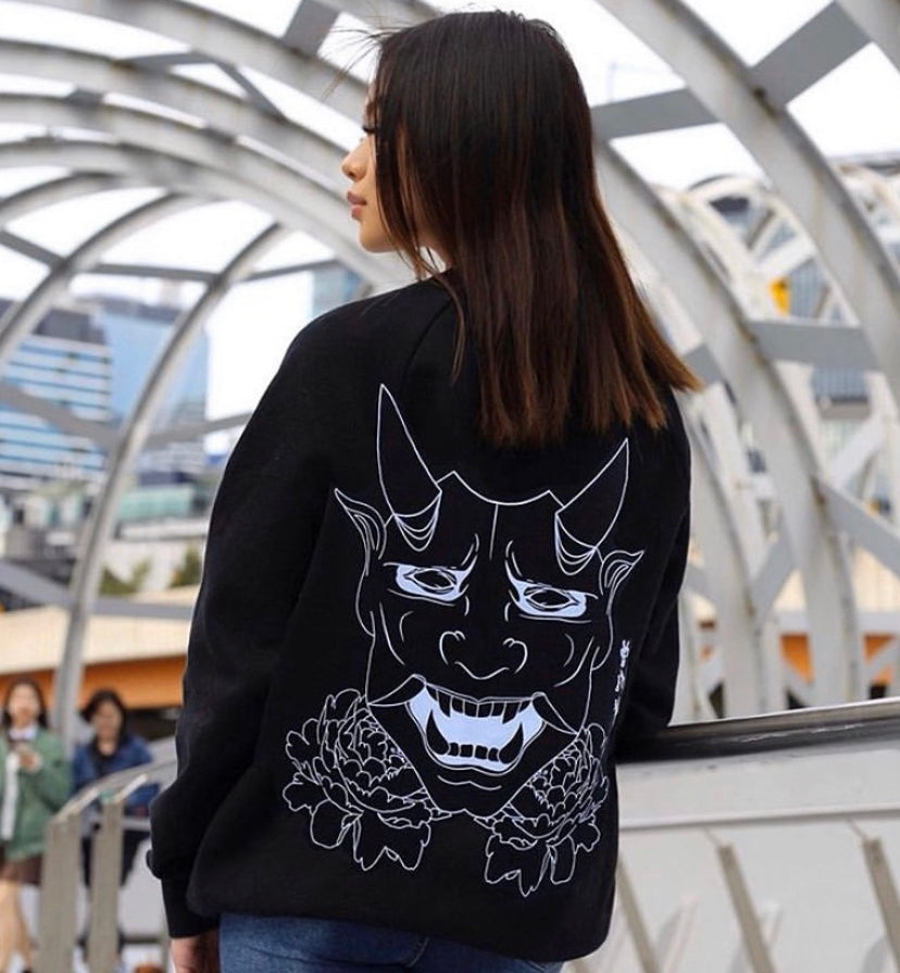 Black Oni Sweater - Trillax.co
